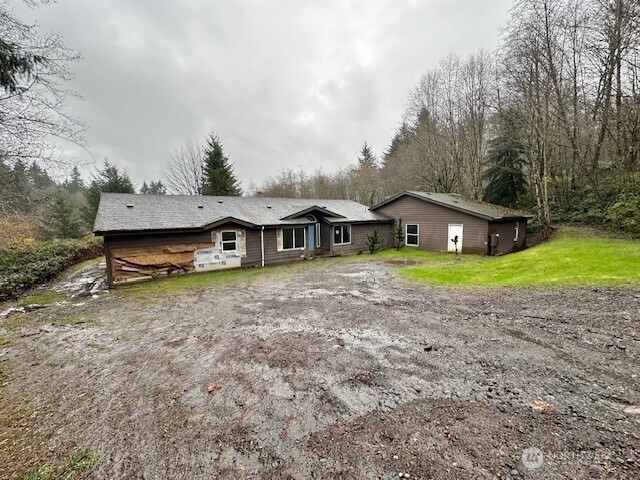 210 Pilgrim Road Castle Rock WA 98611