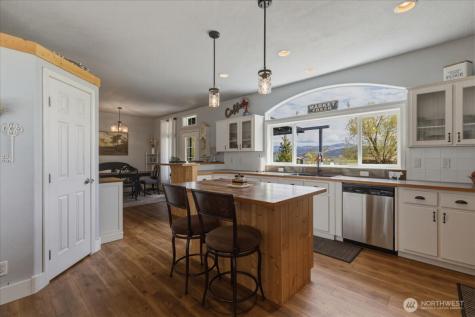 7 Horizon Drive Tonasket WA 98855