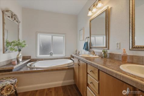 7 Horizon Drive Tonasket WA 98855