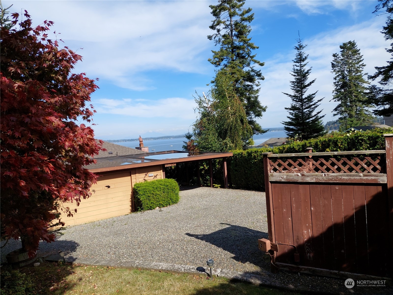 6883 Holeman Avenue Blaine WA 98230