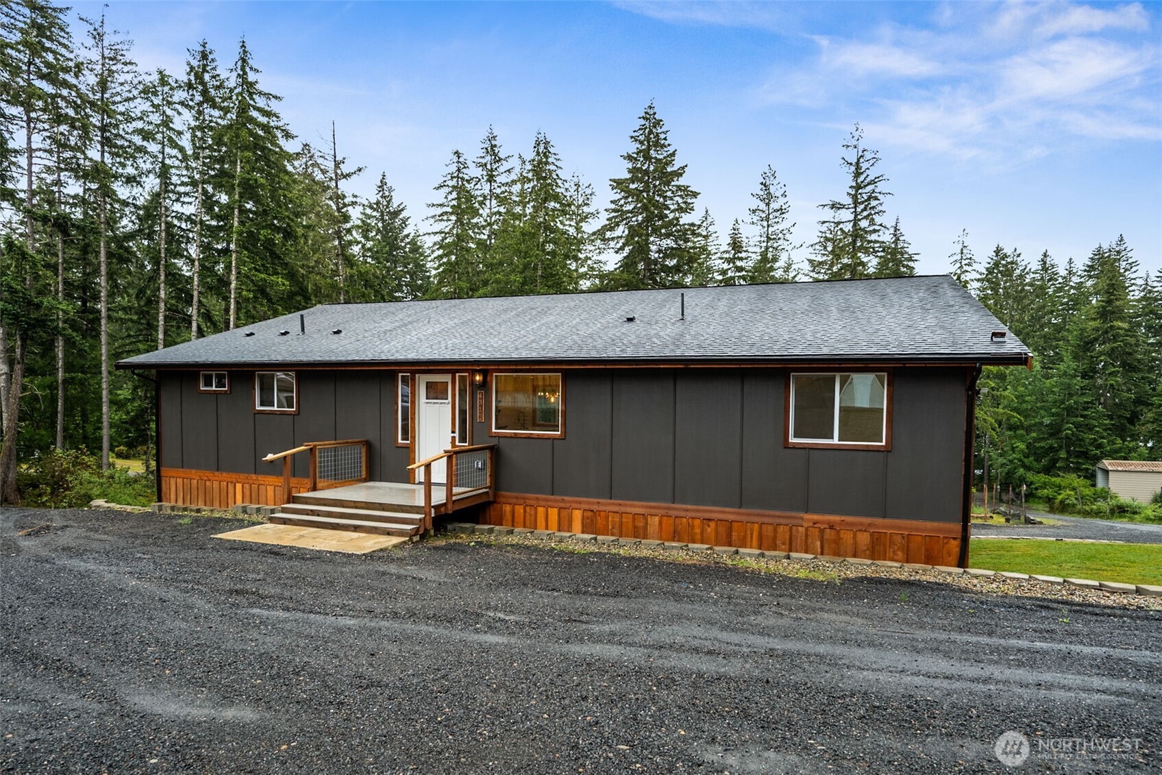 4311 E Mason Lake Dr W Grapeview WA 98546