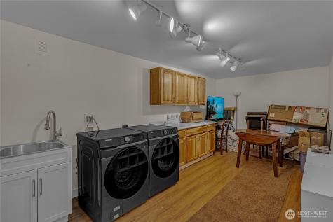 140 Skyline Drive Port Angeles WA 98362