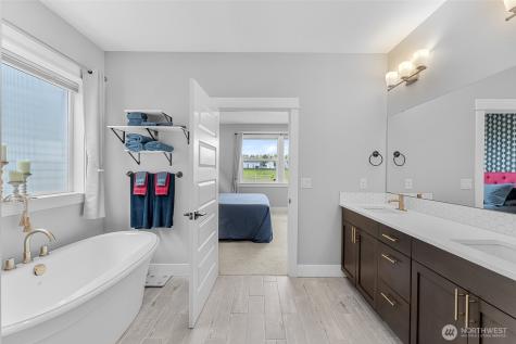 4628 S 16th Drive Ridgefield WA 98642