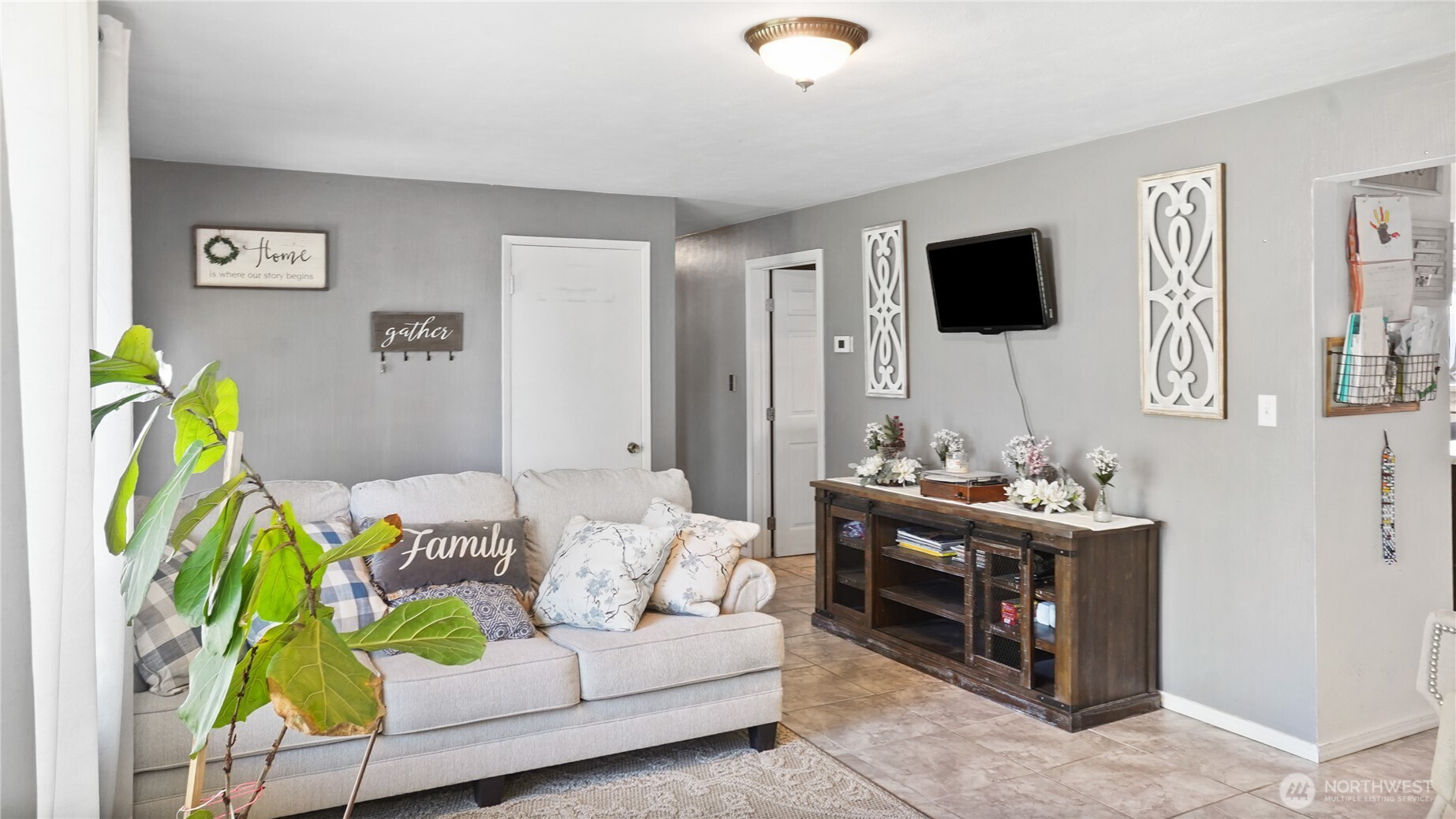 1156 E Elm Street Othello WA 99344