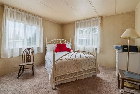 24222 54th Avenue W Mountlake Terrace WA 98043