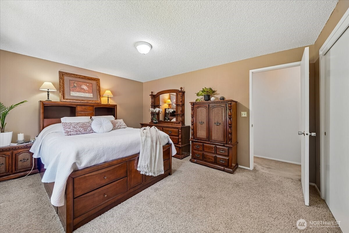 870 Kamus Place Fox Island WA 98333