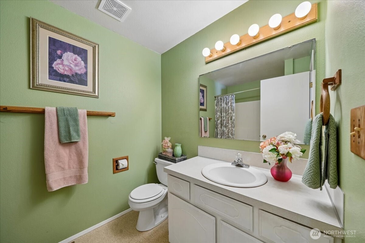 870 Kamus Place Fox Island WA 98333