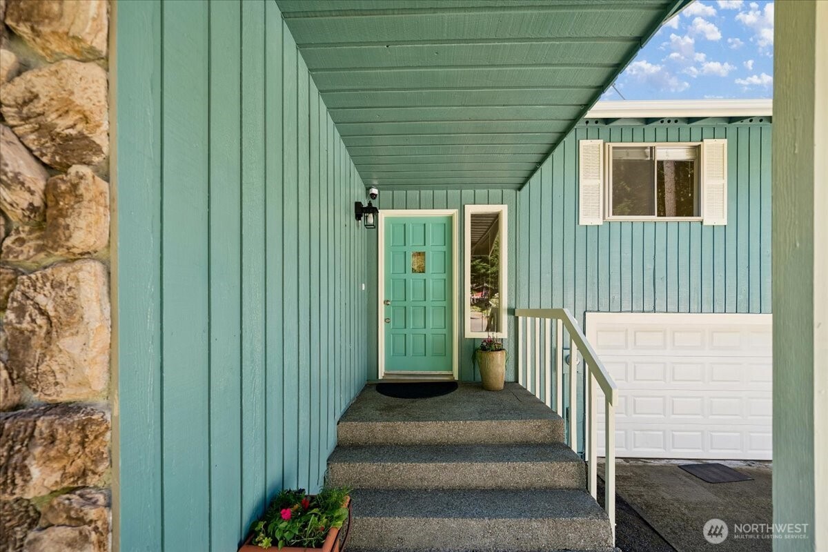 870 Kamus Place Fox Island WA 98333