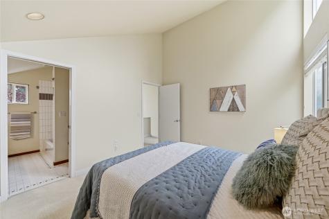 613 Bellevue Way SE Bellevue WA 98004