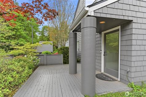 613 Bellevue Way SE Bellevue WA 98004
