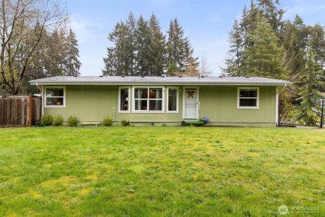 1919 SE Richmond Lane Port Orchard WA 98367