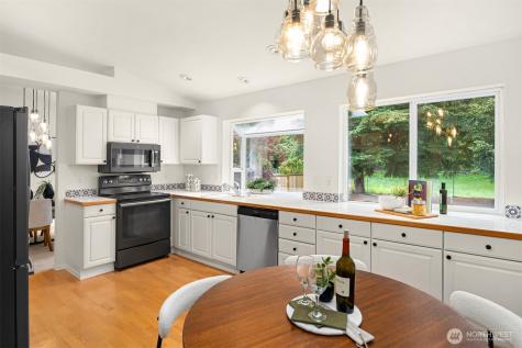 15223 55th Drive SE Everett WA 98208