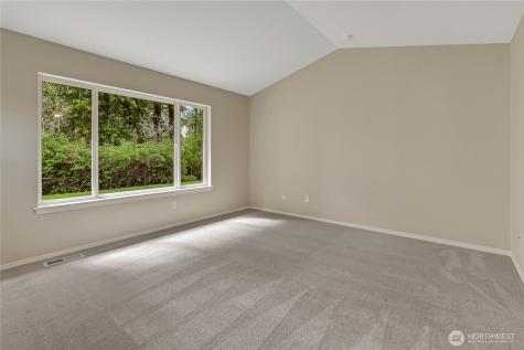 16814 128th Avenue E Puyallup WA 98374