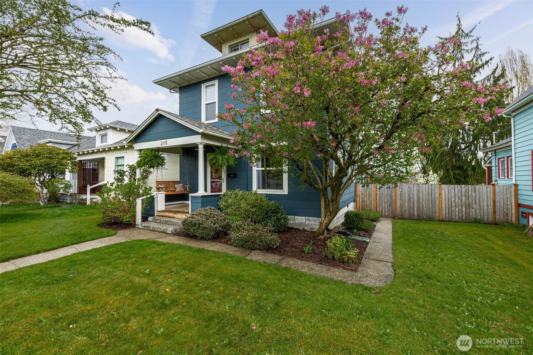 2115 Rockefeller Avenue Everett WA 98201