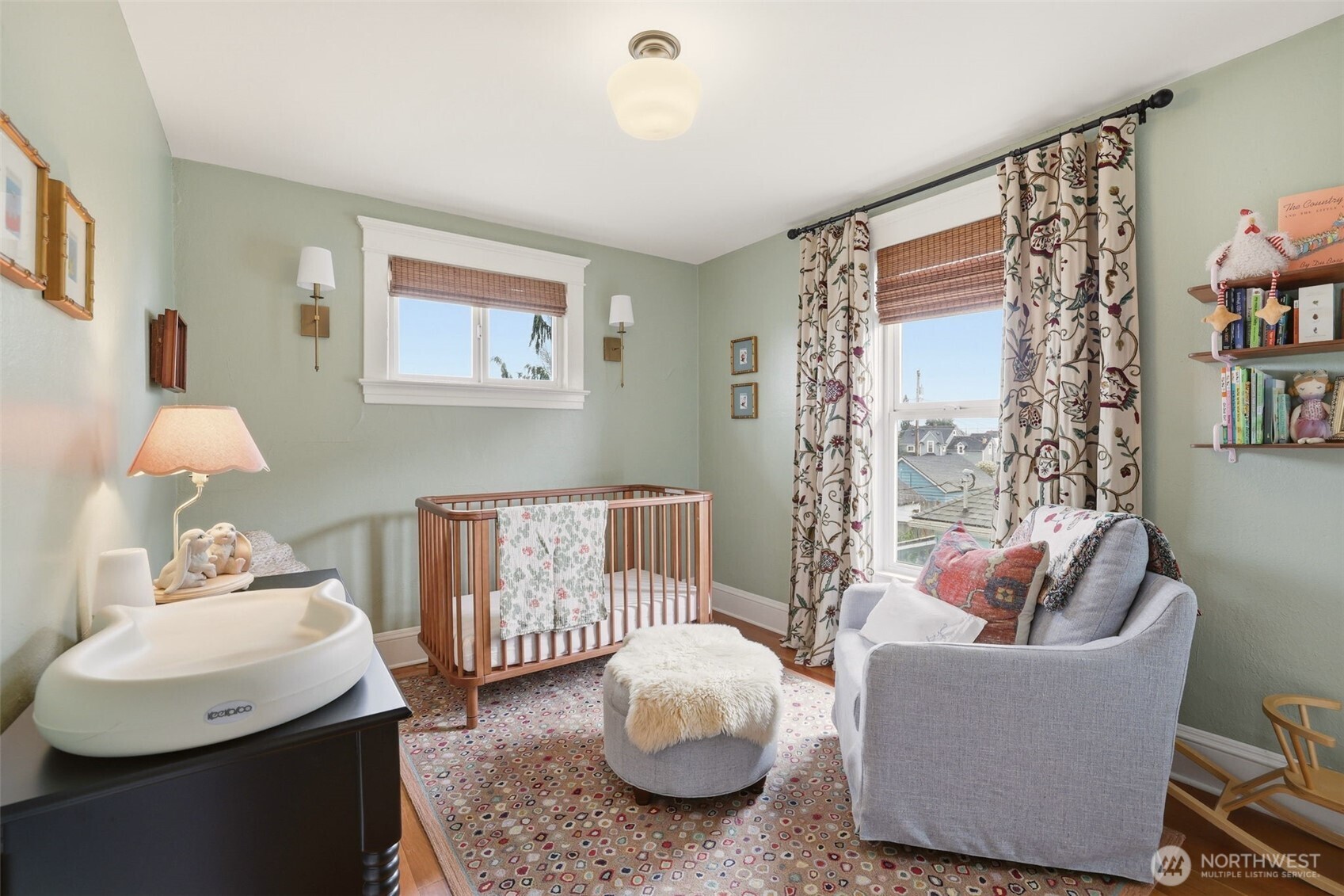 2115 Rockefeller Avenue Everett WA 98201