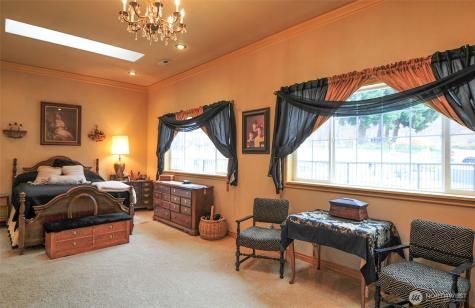 1055 N Jackson Avenue East Wenatchee WA 98802