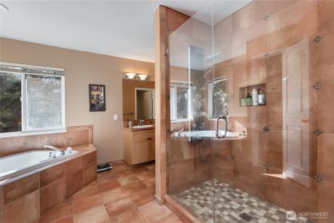23319 NE 142nd Place Woodinville WA 98077