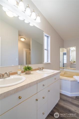 1341 W Columbia Avenue Moses Lake WA 98837