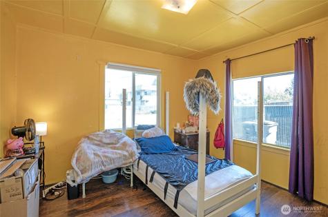 758 108th Street S Tacoma WA 98444