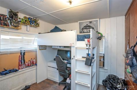 758 108th Street S Tacoma WA 98444
