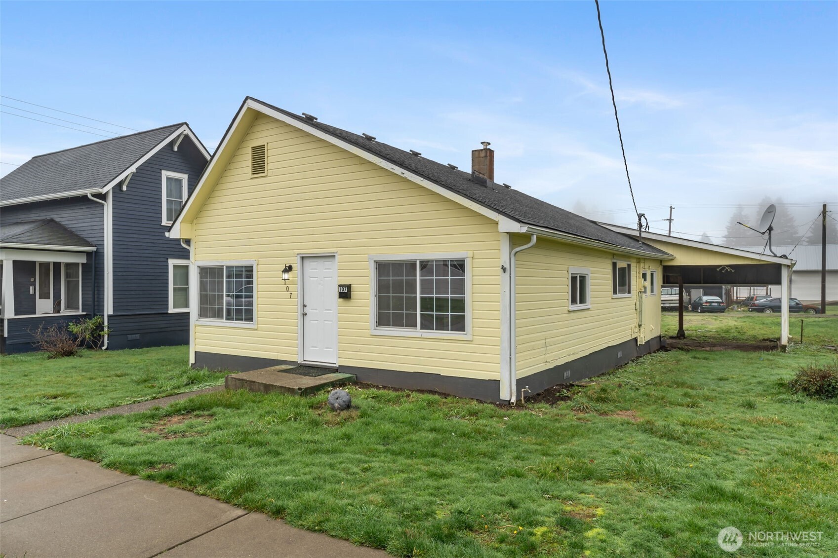 107 N 2nd Pe Ell WA 98572