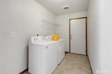 26127 134th Avenue E Graham WA 98338