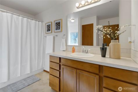 26127 134th Avenue E Graham WA 98338