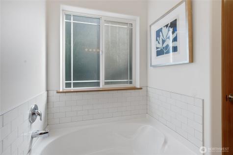 26127 134th Avenue E Graham WA 98338