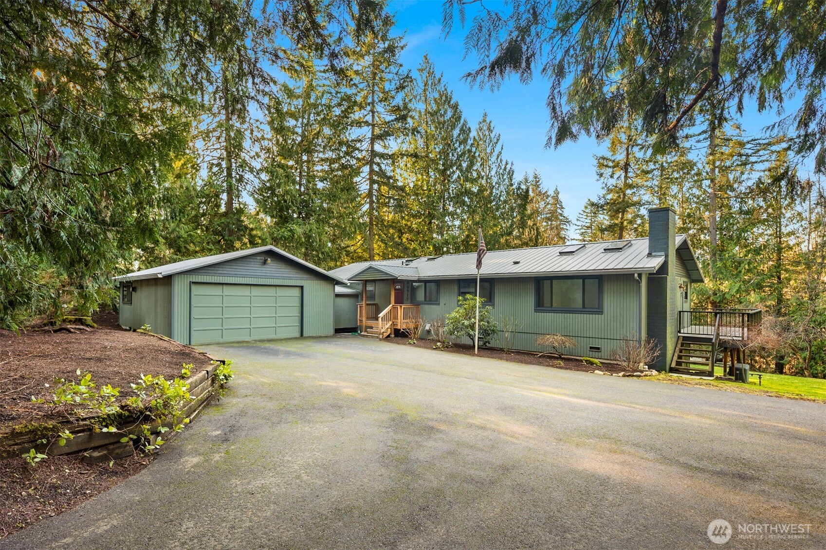 16417 210th Avenue NE Woodinville WA 98077