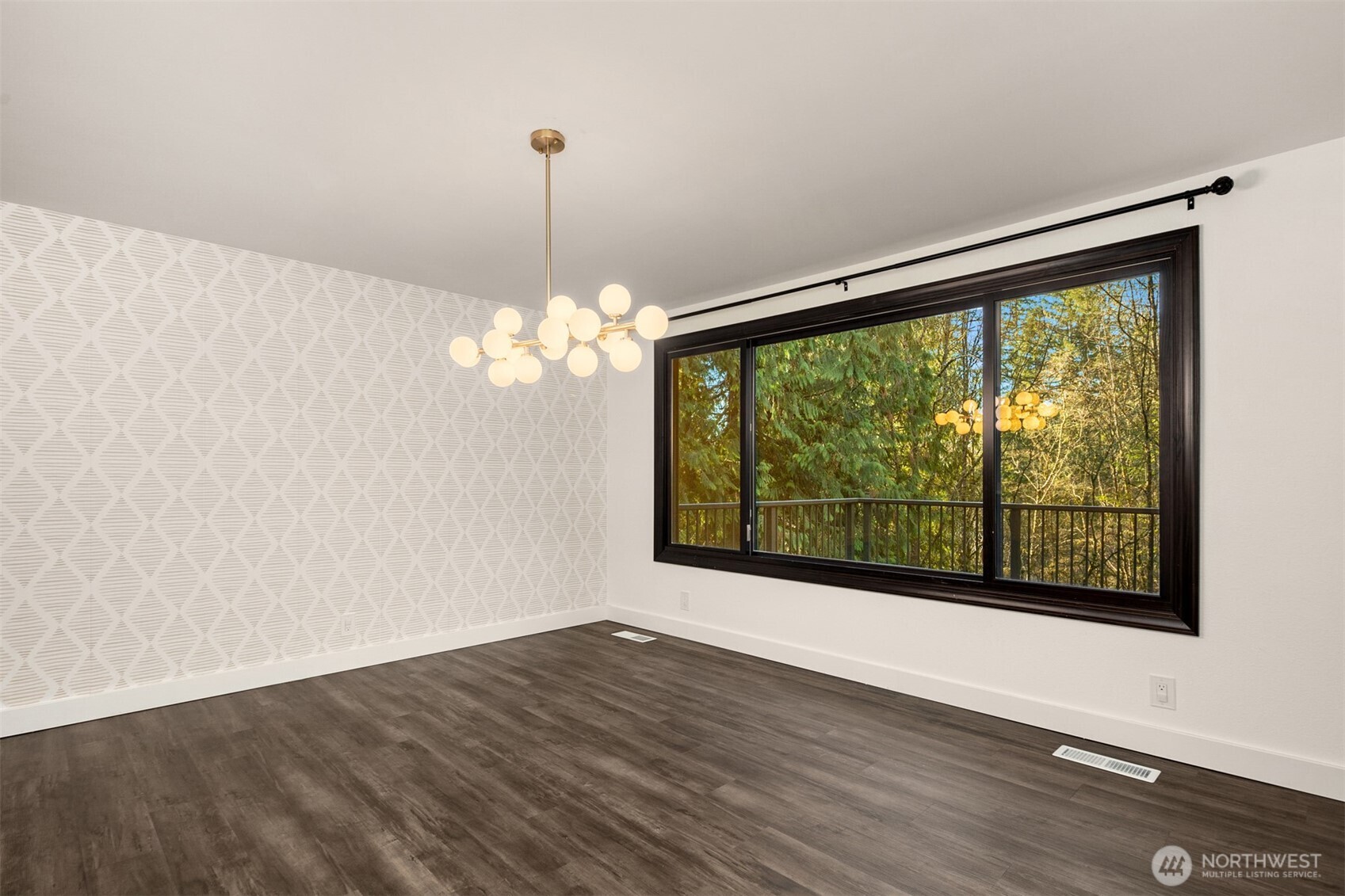 16417 210th Avenue NE Woodinville WA 98077