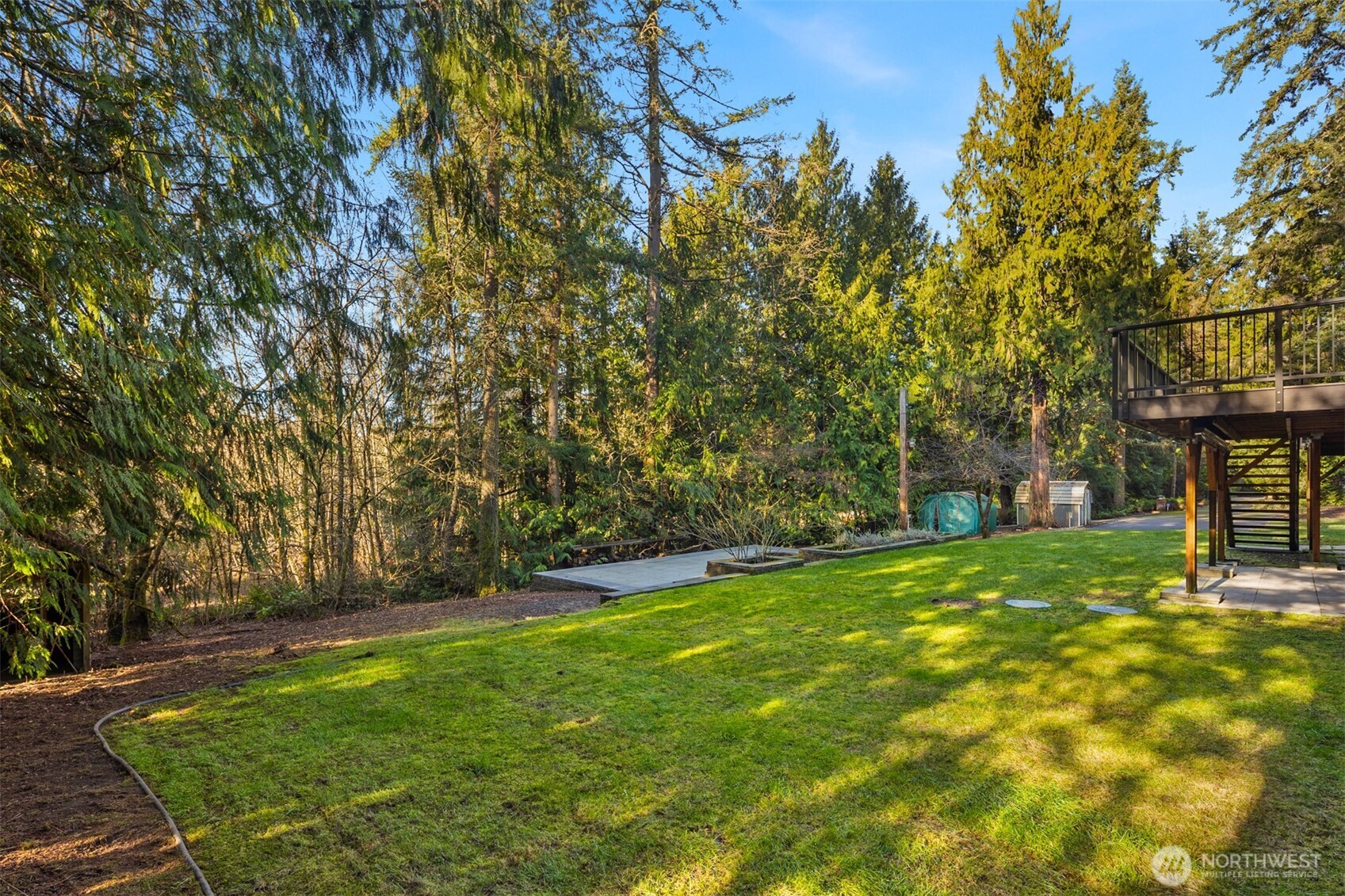 16417 210th Avenue NE Woodinville WA 98077