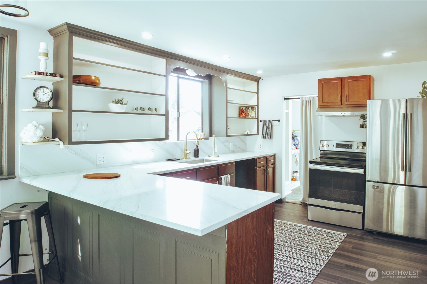 512 E Pear Street Centralia WA 98531