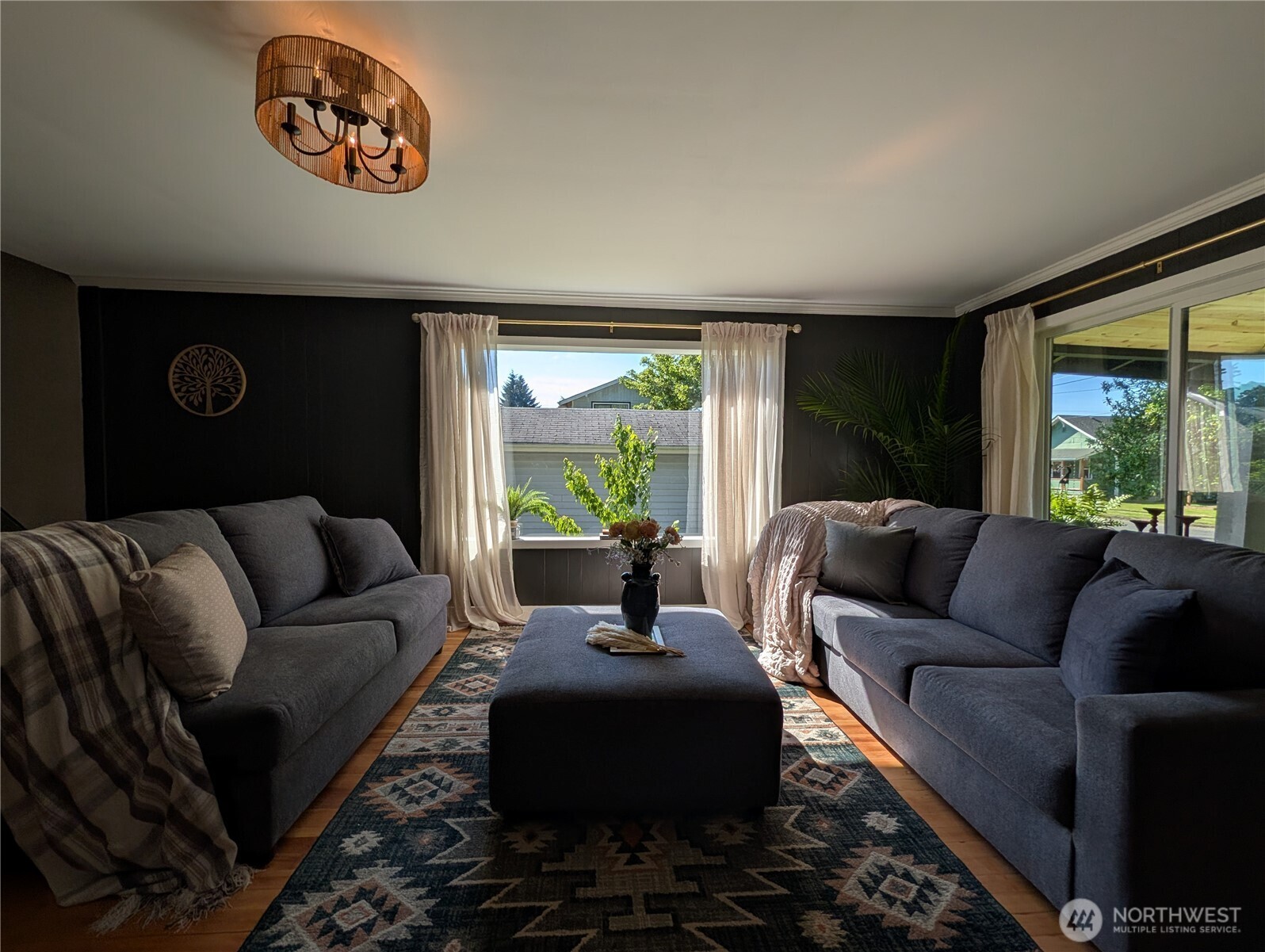 512 E Pear Street Centralia WA 98531
