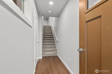 16823 Alder Way Lynnwood WA 98037
