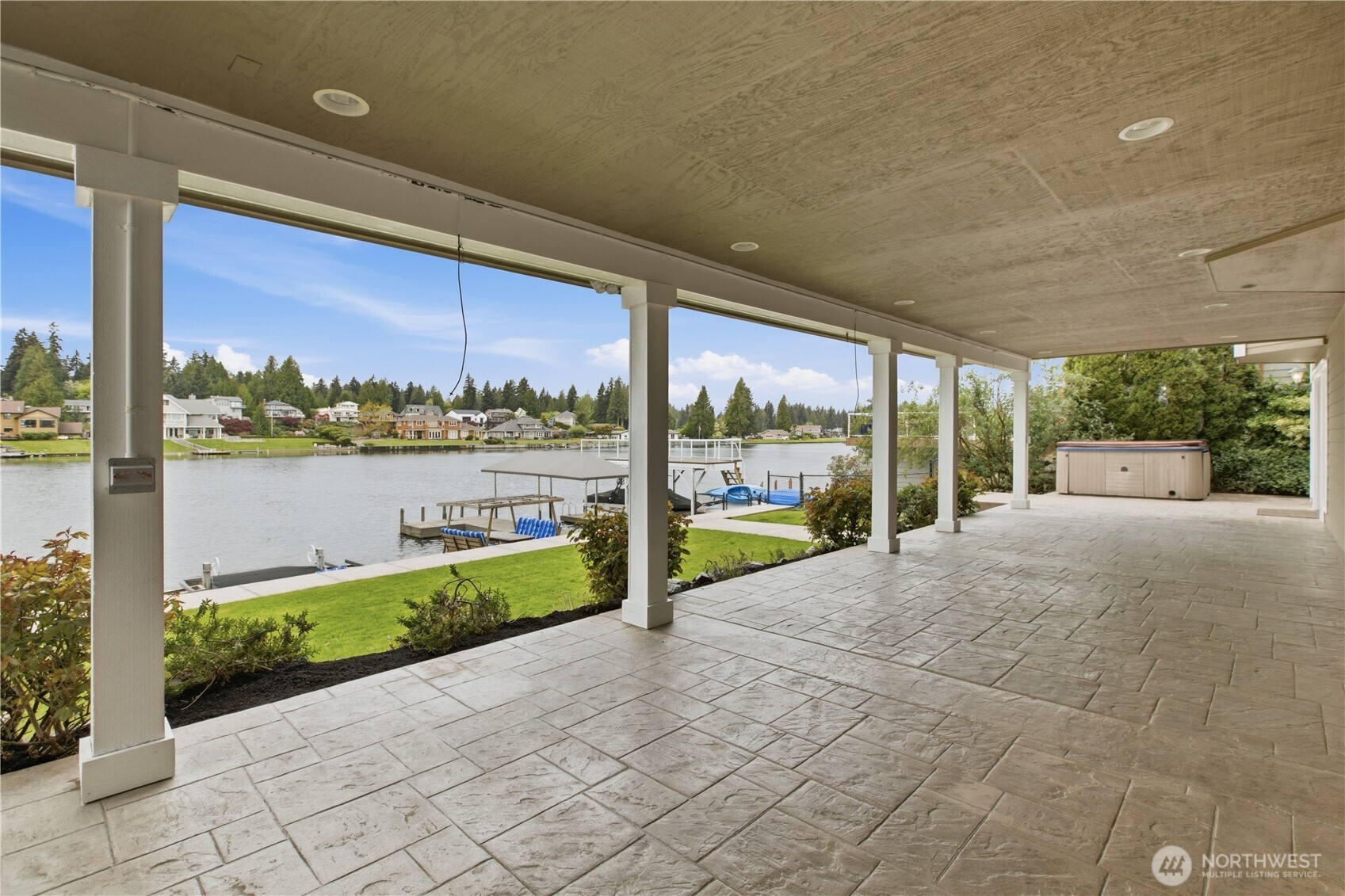 4452 185th Avenue E Lake Tapps WA 98391