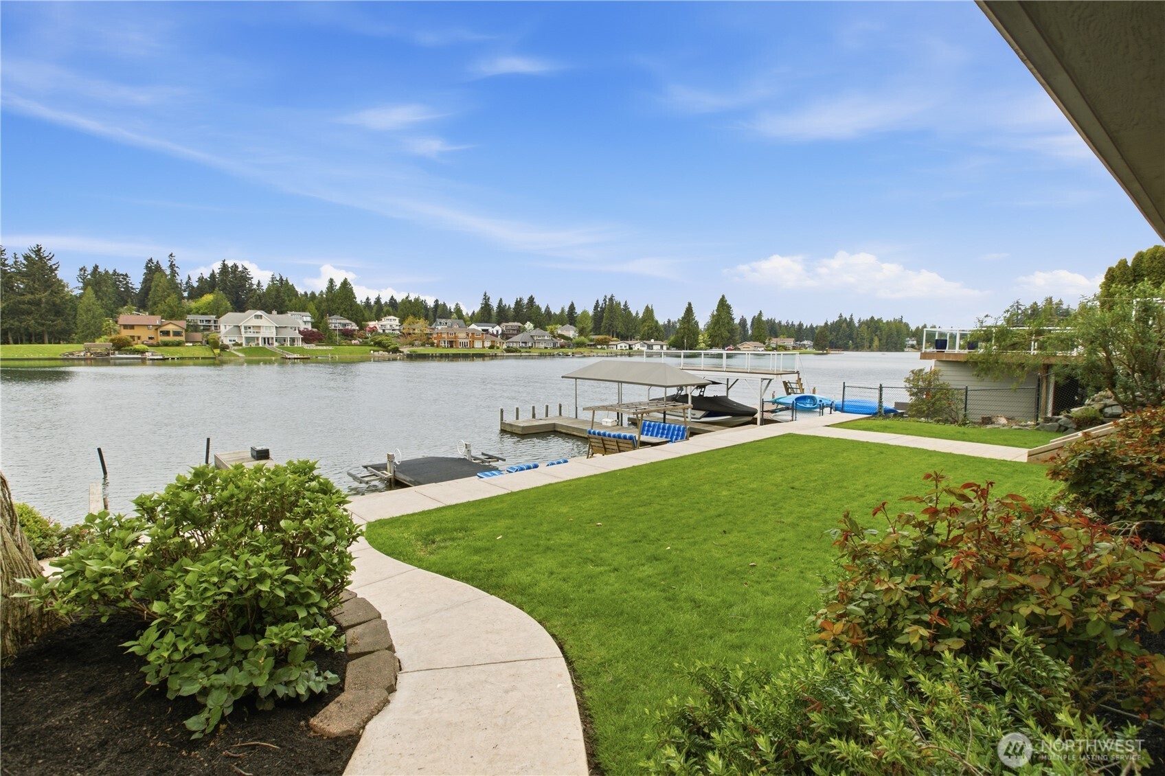 4452 185th Avenue E Lake Tapps WA 98391
