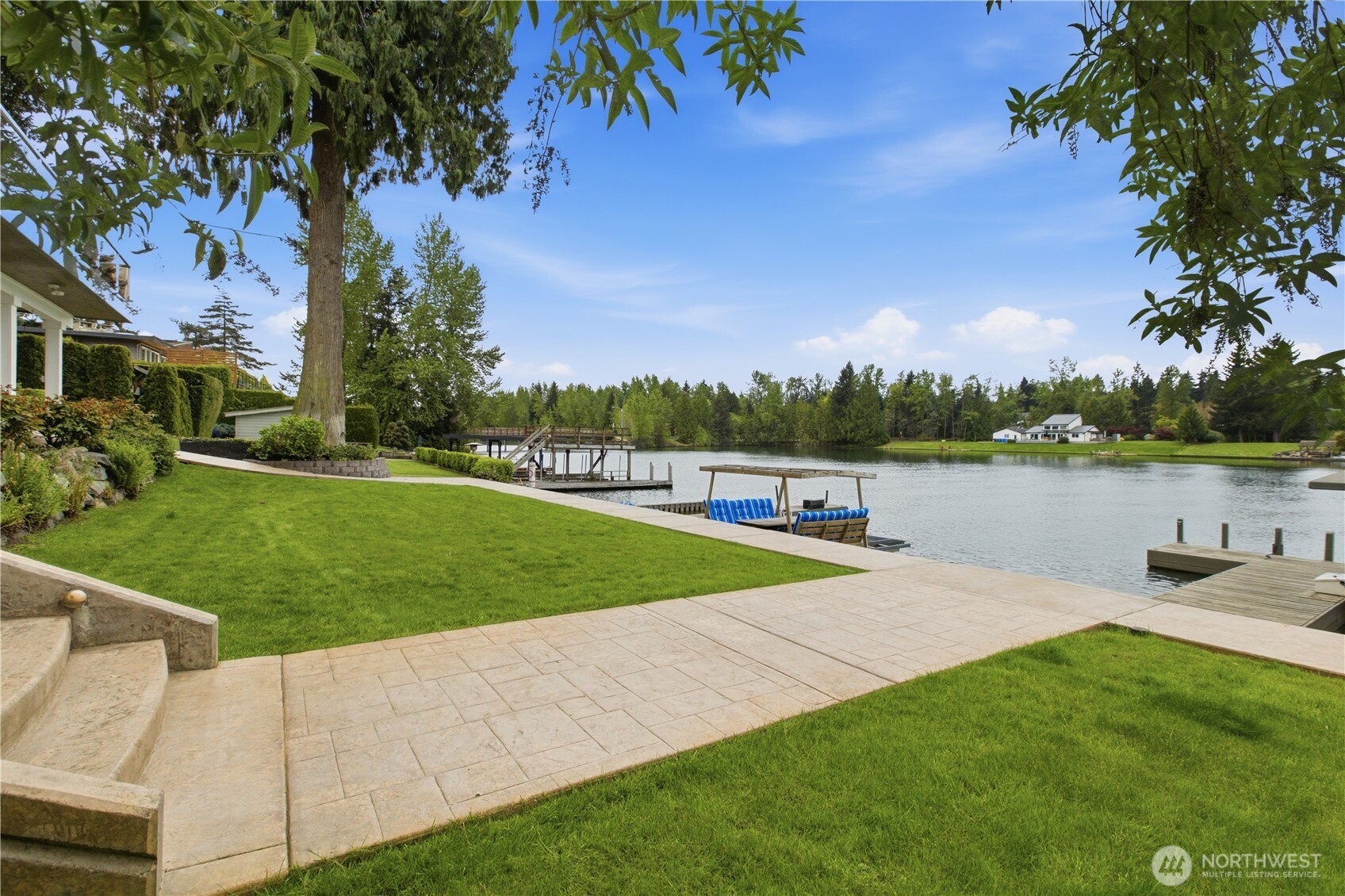 4452 185th Avenue E Lake Tapps WA 98391
