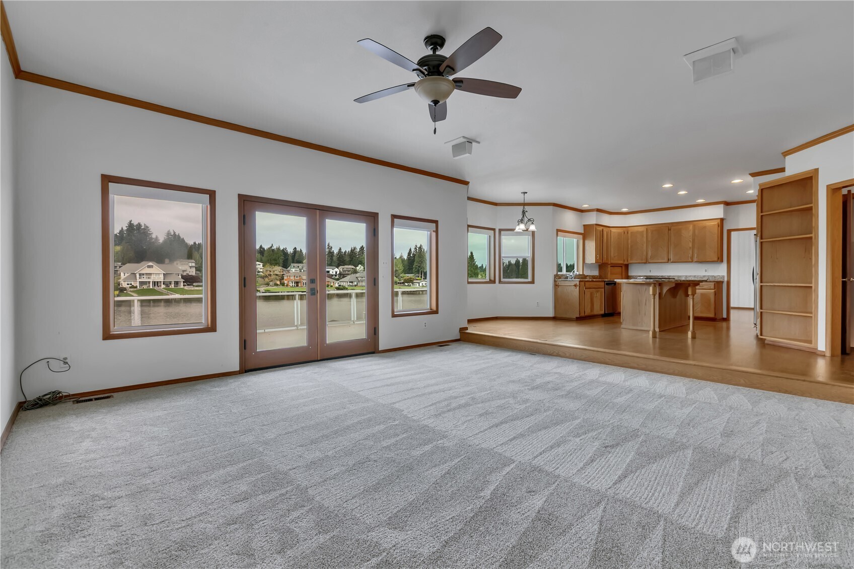 4452 185th Avenue E Lake Tapps WA 98391