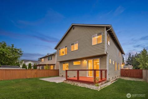 3316 124TH Everett WA 98208