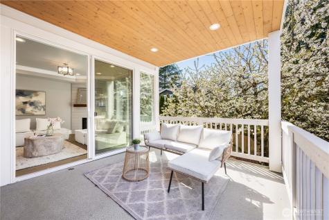 10015 131st Place NE Kirkland WA 98033