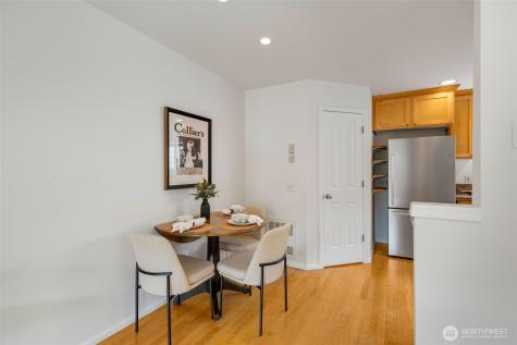 6522 5th Avenue NE Seattle WA 98115