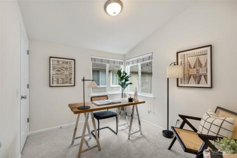 6522 5th Avenue NE Seattle WA 98115