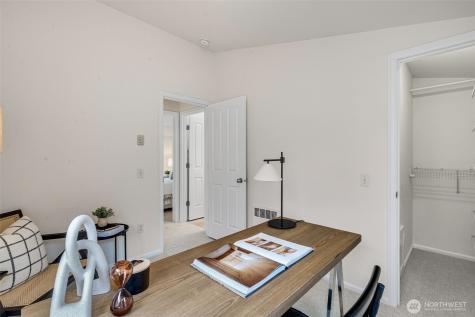 6522 5th Avenue NE Seattle WA 98115