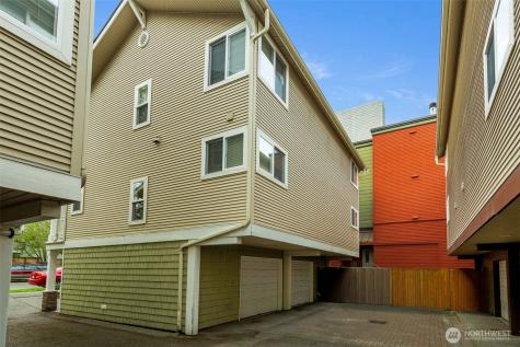 6522 5th Avenue NE Seattle WA 98115