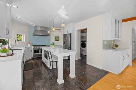 20638 Little Bear Creek Road Woodinville WA 98072