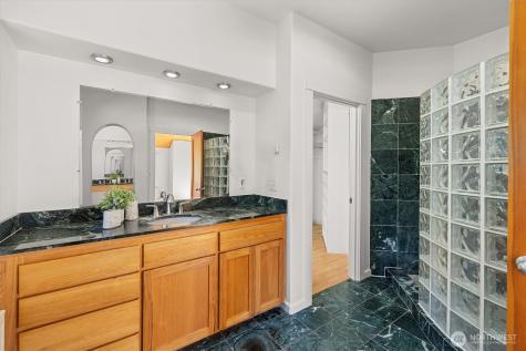20638 Little Bear Creek Road Woodinville WA 98072