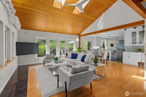20638 Little Bear Creek Road Woodinville WA 98072
