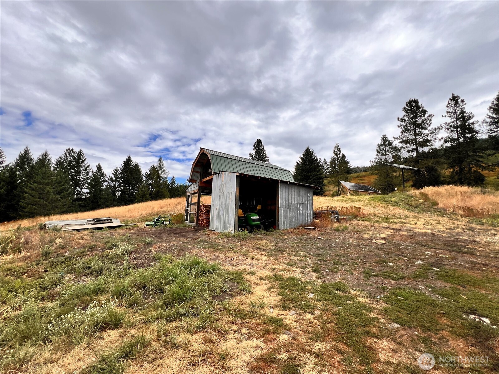 15 Anfair Lane Curlew WA 99118