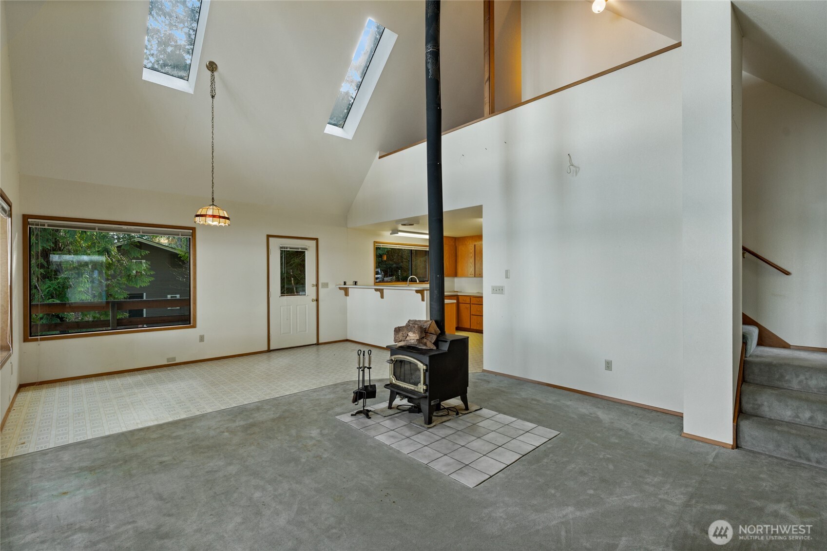 909 Lorenz Road NW Lakebay WA 98349