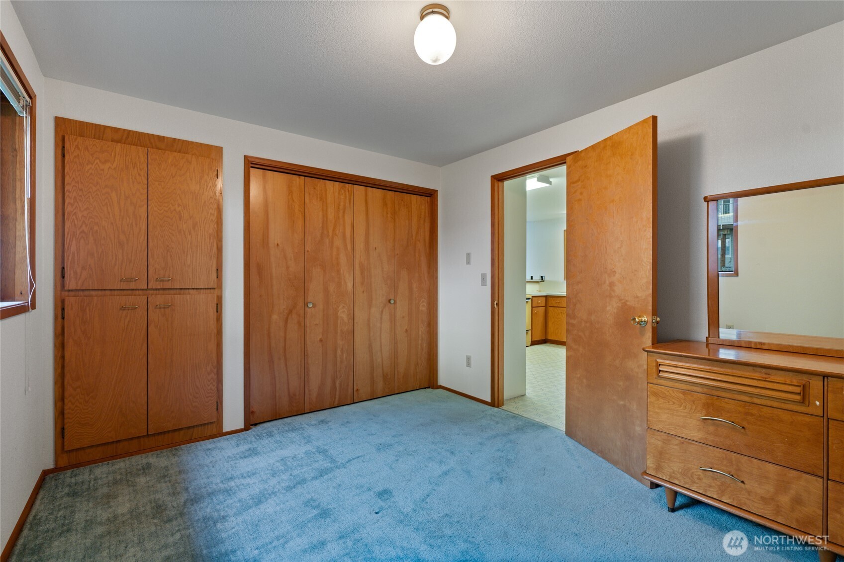 909 Lorenz Road NW Lakebay WA 98349